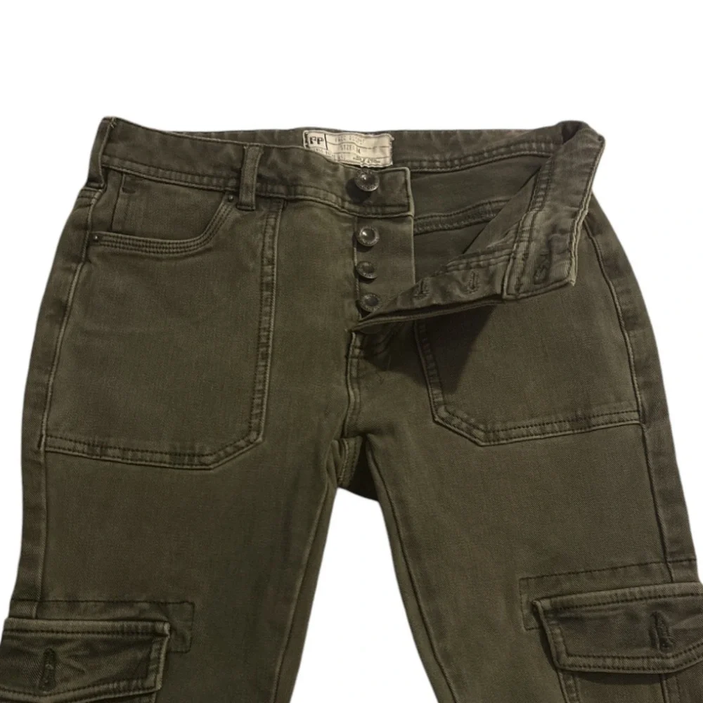 Free People Women's Green High Rise Utility Ankle Cargo Jeans Pants Size
